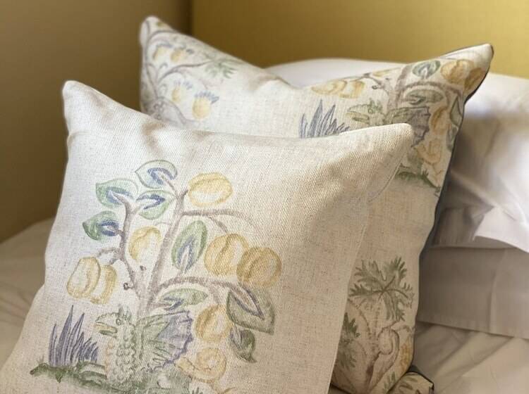 غرفة قياسية فردية, The Crown Inn