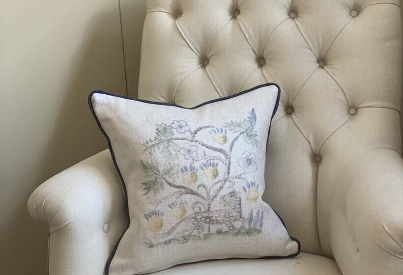 غرفة قياسية فردية, The Crown Inn