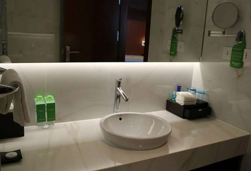 اتاق لوکس, Wyndham Garden Hanoi