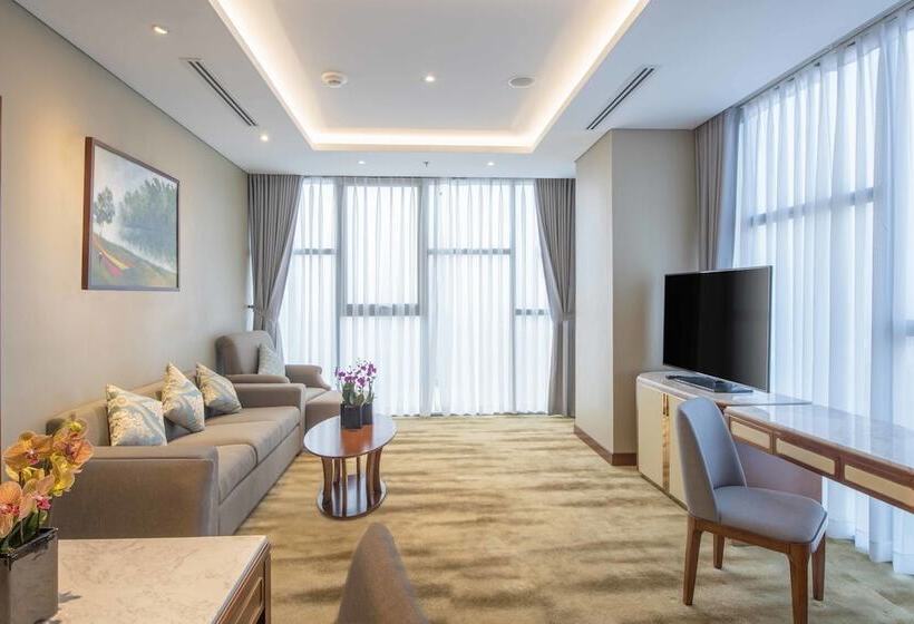 سوییت لوکس, Wyndham Garden Hanoi