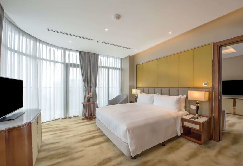 سوئیت پرزیدنت, Wyndham Garden Hanoi
