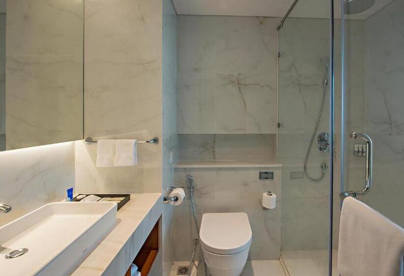 اتاق استاندارد با تخت بزرگ برای معلولان, Wyndham Garden Hanoi