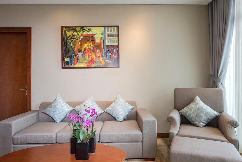 Deluxe Suite King Bed, Wyndham Garden Hanoi