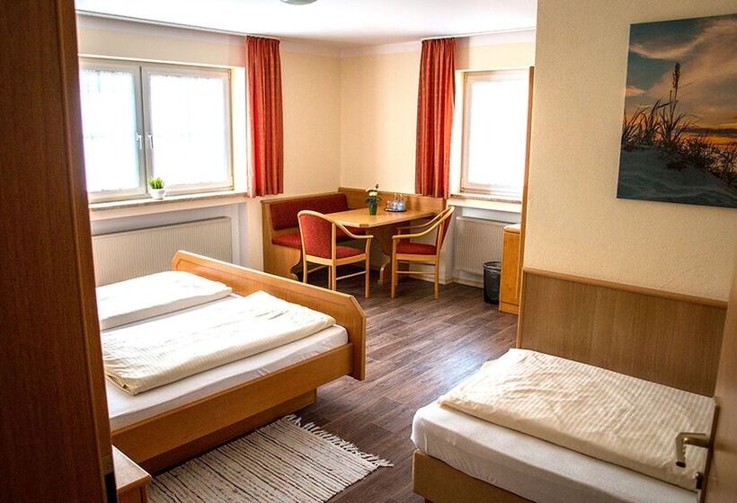 スタンダードトリプルルーム, Gasthof Zum Ochsen