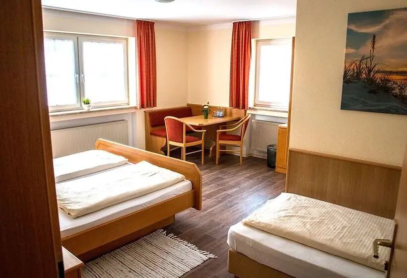 Standard Kolmen Hengen Huone, Gasthof Zum Ochsen