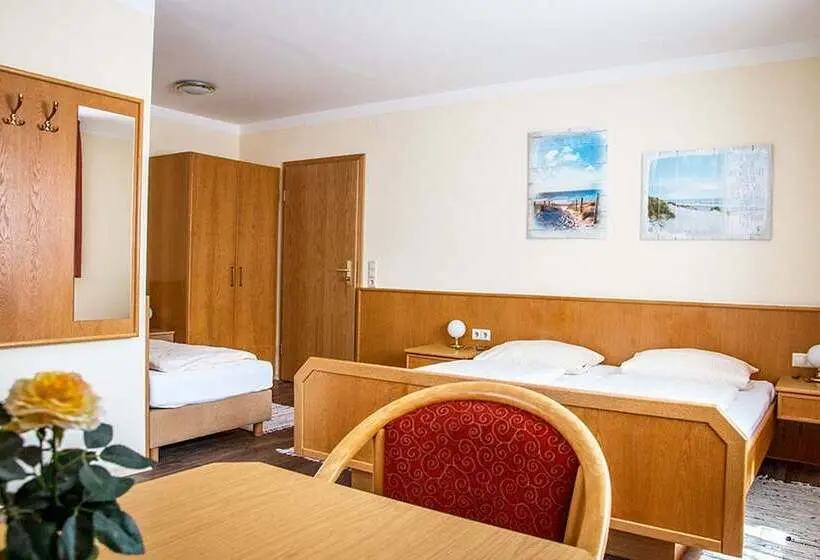 Standard Kolmen Hengen Huone, Gasthof Zum Ochsen