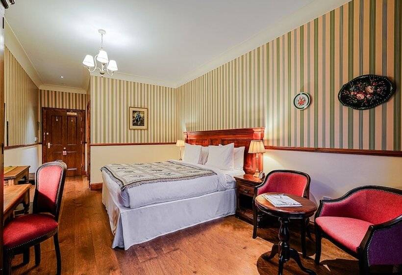 带大床的高级房间, The Whispering Pine Lodge