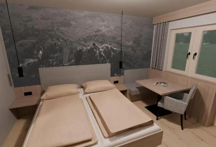 Standard-studio, Villa Cornelia