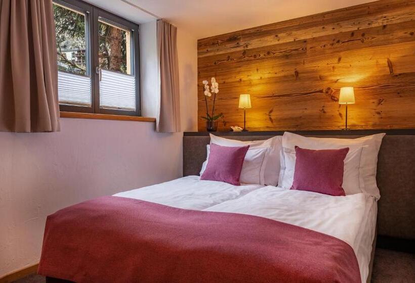 Appartement 3 Chambres, 22 Summits Apartments