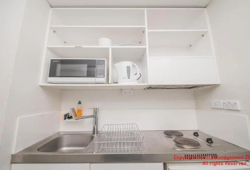 آپارتمان 3 خوابه, Columbia Apartments