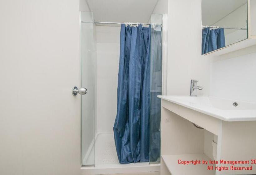 Апартаменты 3 Спальни, Columbia Apartments