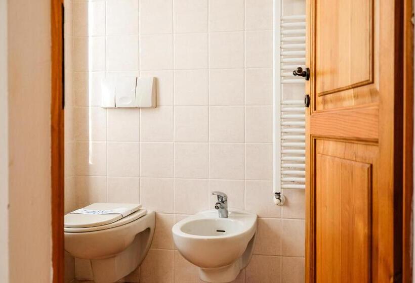 标准三人间, Agriturismo Biologico Bulichella