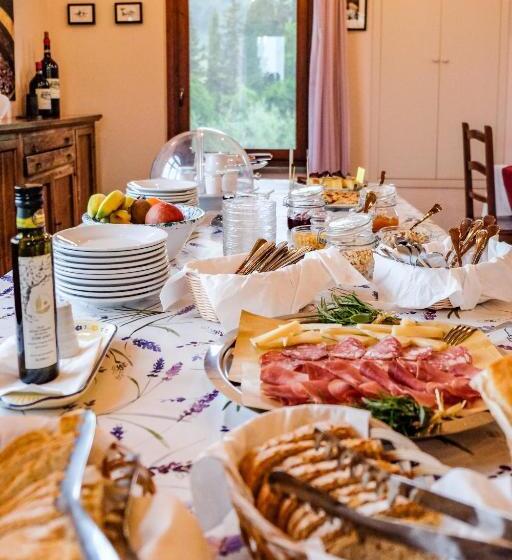 Четырехместный Номер Стандарт, Agriturismo Biologico Bulichella