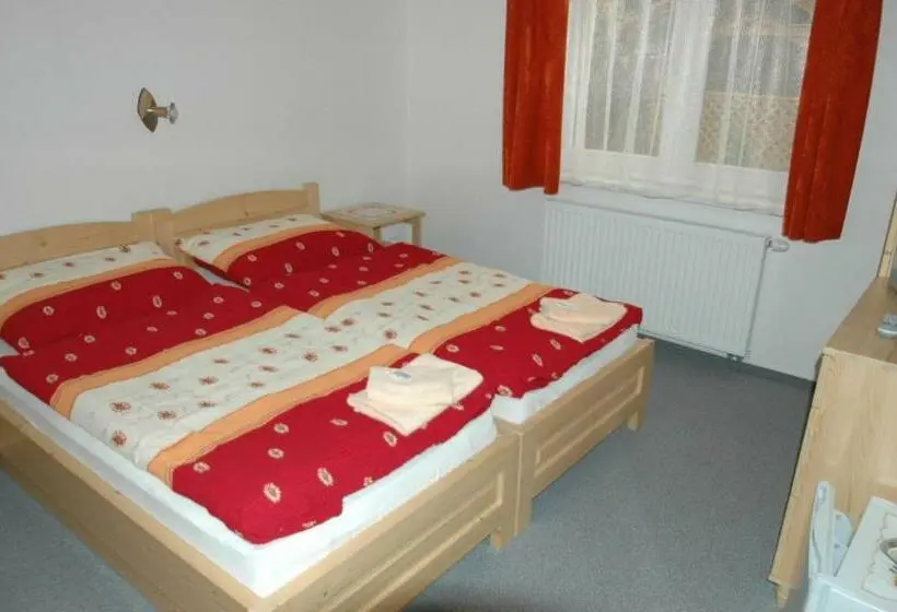 اتاق استاندارد, Apartmany Broma