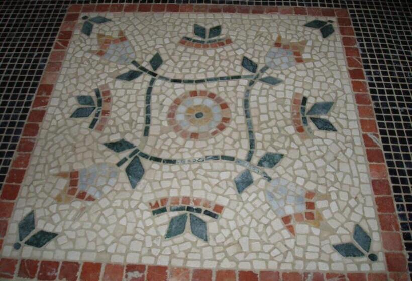 标准三人间, Cortijo Los Monteros