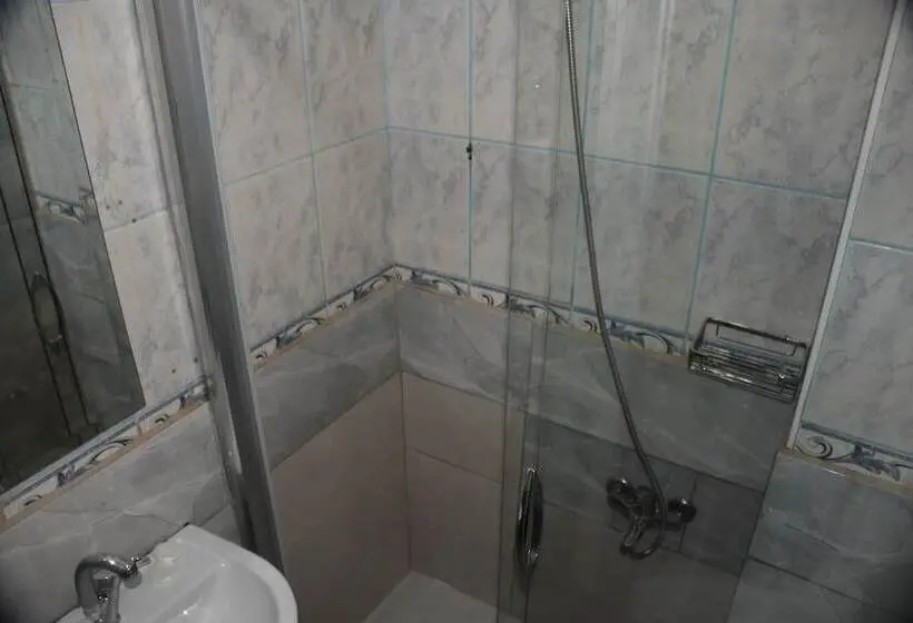 اتاق استاندارد, Han