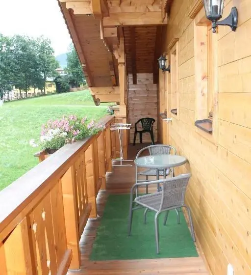 Huoneisto 2 Makuuhuonetta, Haus Annabelle