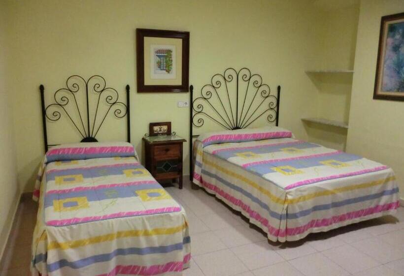 חדר סטנדרט, Hostal Restaurante El Paso