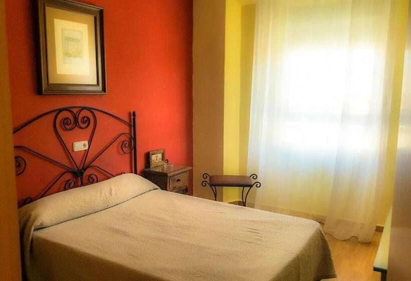 Номер Стандарт, Hostal Restaurante El Paso