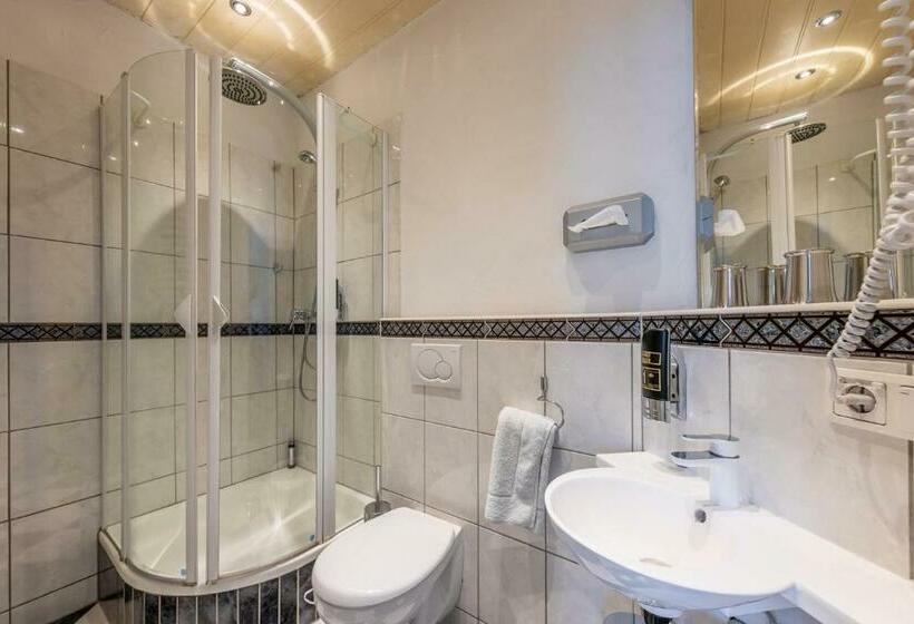 Номер Стандарт, Landgasthof Eschbacher Katz