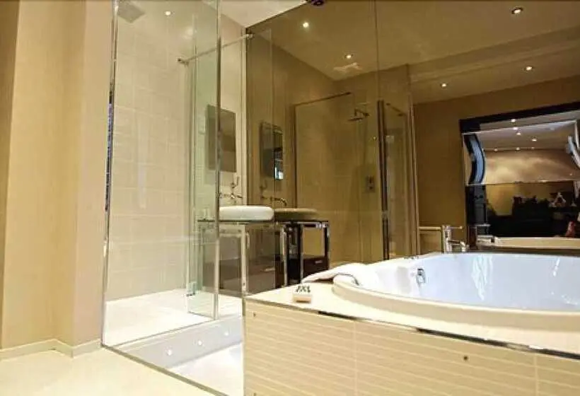 Executive-huone, Munstone House