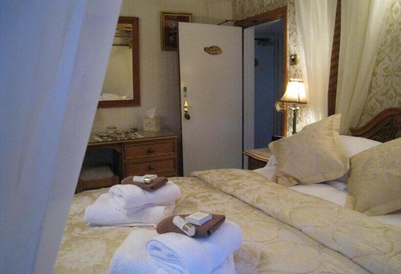 スーペリアールーム, Rosebud Cottage Guest House