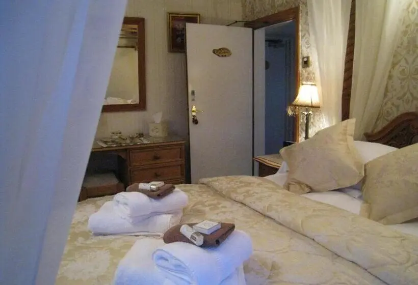 スーペリアールーム, Rosebud Cottage Guest House
