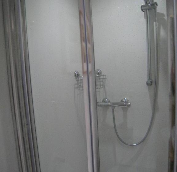 スタンダードルーム, Rosebud Cottage Guest House