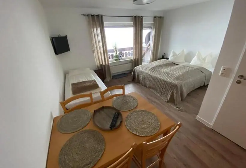 اتاق استاندارد سه نفره, Pension Haus Talblick