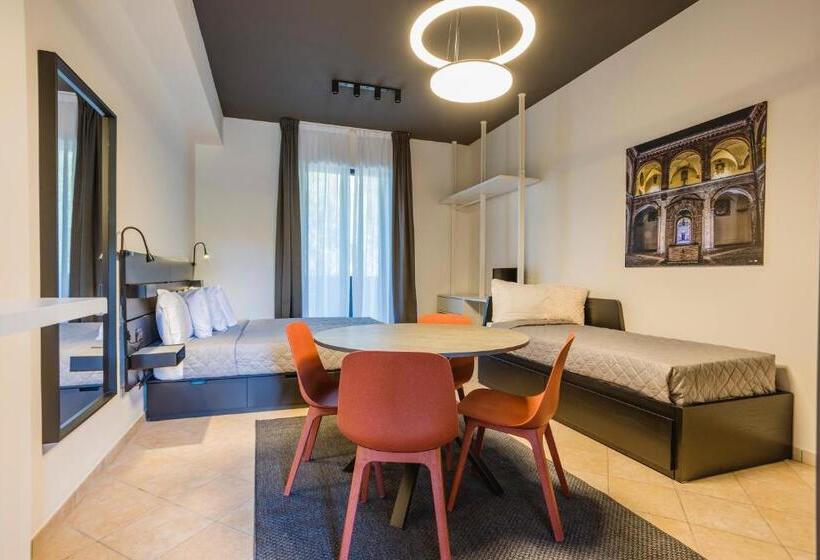 إستوديو قياسى, Residence 9 Line