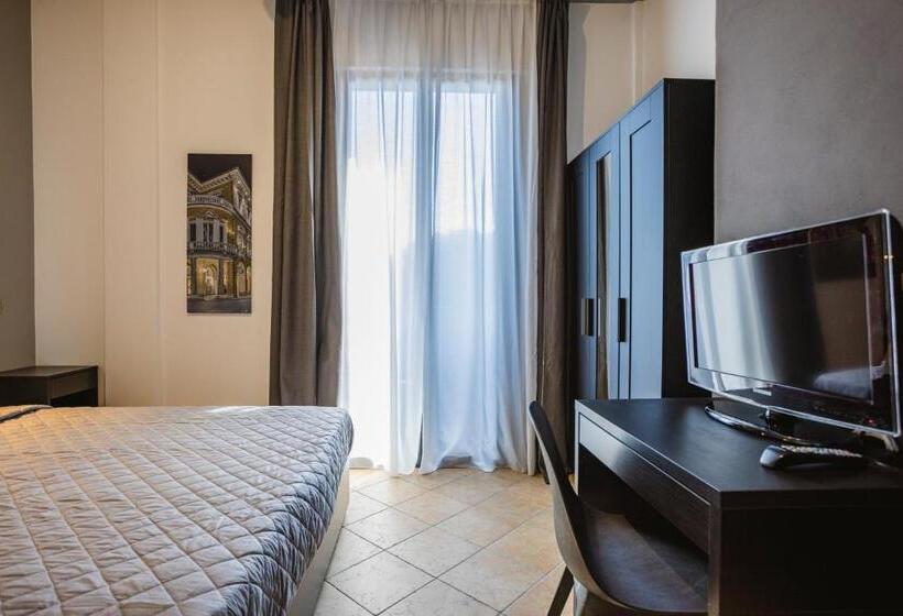 شقة غرفتين, Residence 9 Line