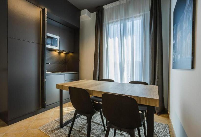 شقة غرفتين, Residence 9 Line