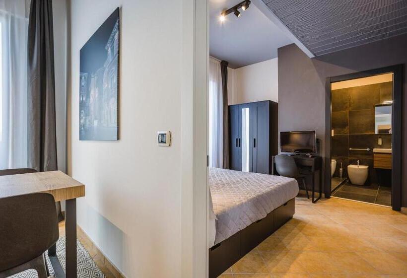 شقة غرفتين, Residence 9 Line