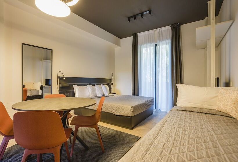 إستوديو قياسى, Residence 9 Line