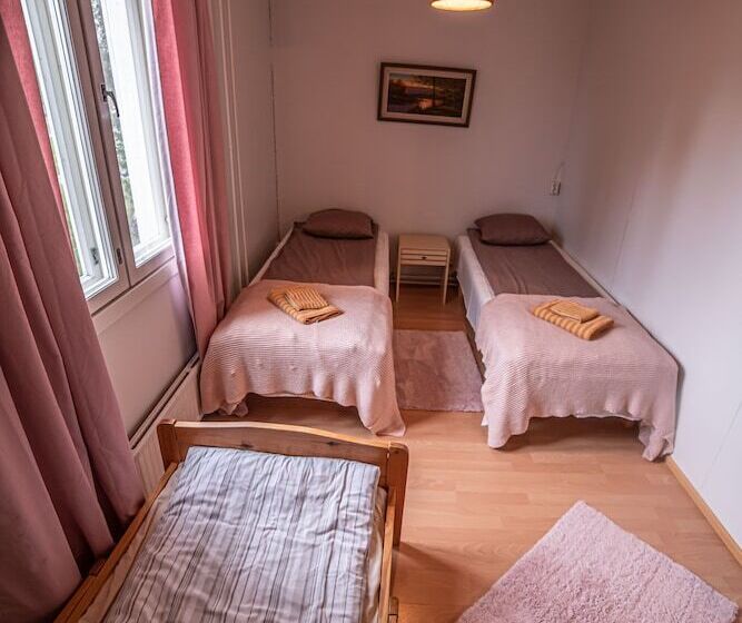 带2个卧室的公寓, Arctic Guesthouse & Igloos