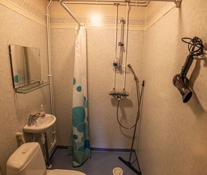 带2个卧室的公寓, Arctic Guesthouse & Igloos