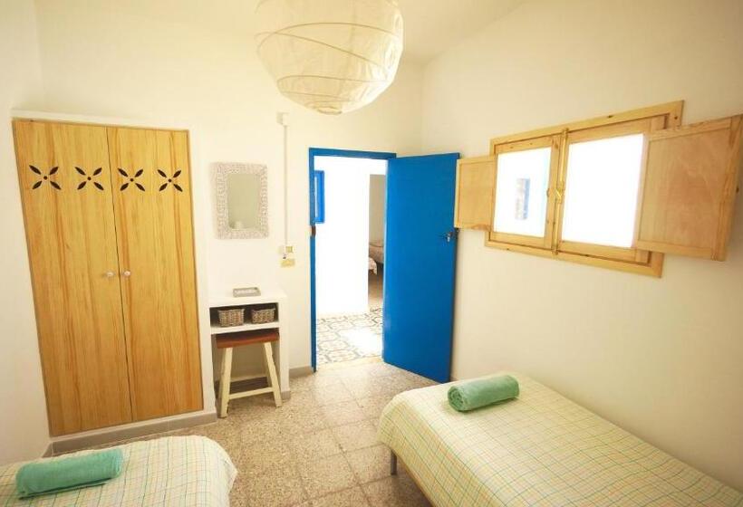 공동 객실, Sol Y Mar Surf Camp