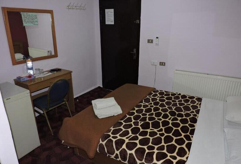 اتاق استاندارد یک نفره, Valentine Inn