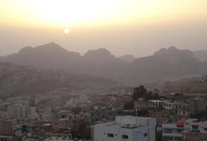 اتاق استاندارد, Valentine Inn