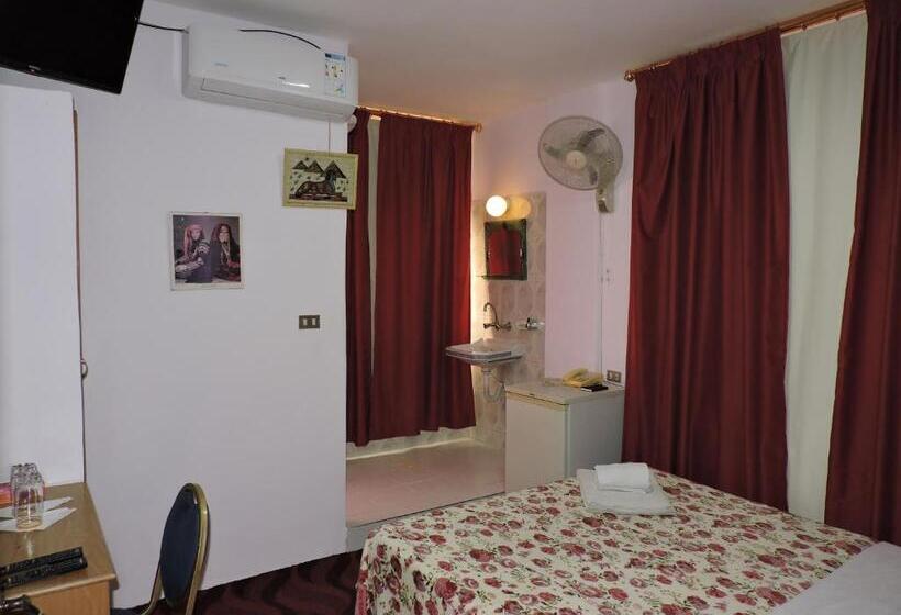 اتاق استاندارد, Valentine Inn