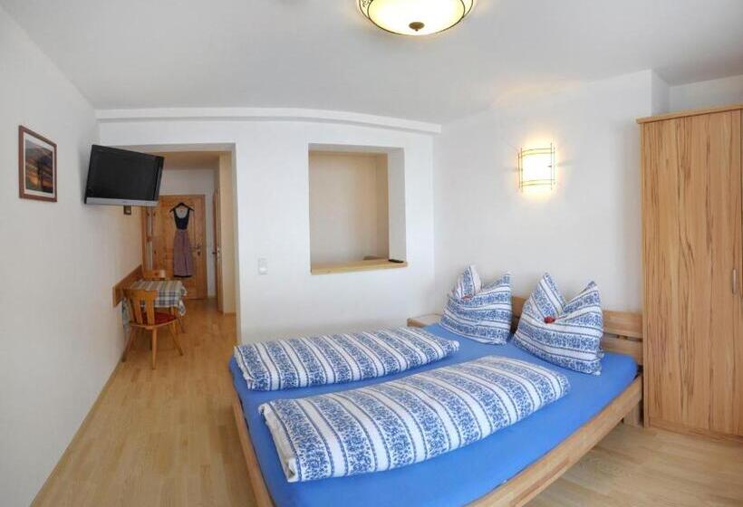 Апартаменты 2 Спальни, Hocheggerhof   Urlaub Am Bauernhof