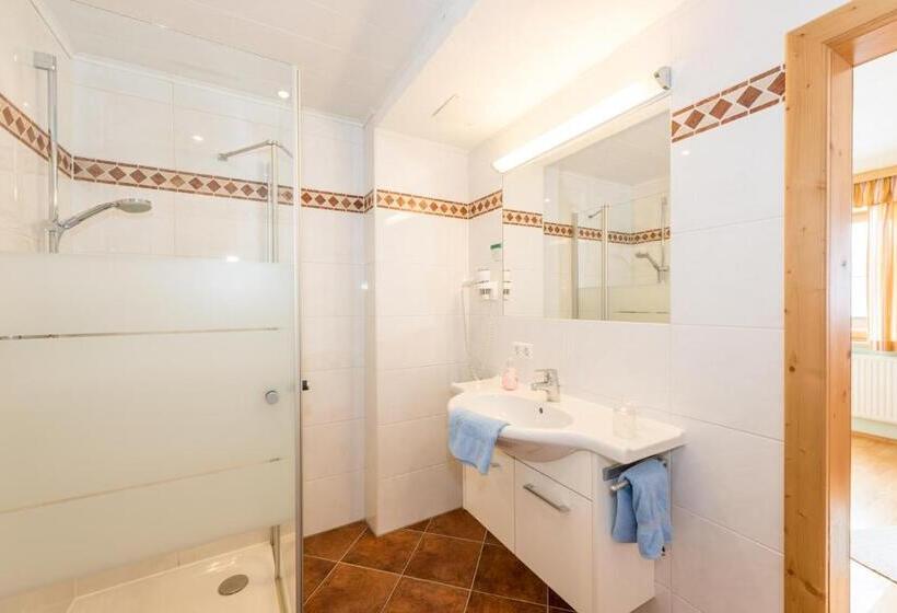 Апартаменты 2 Спальни, Hocheggerhof   Urlaub Am Bauernhof
