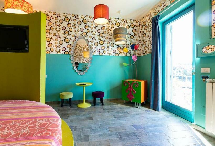 غرفة قياسية مزوَّدة بجاكوزي, Ille Roif Resort&spa