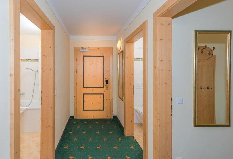 דירת פנטהאוז 1 חדרי שינה, Landhaus St. Georg