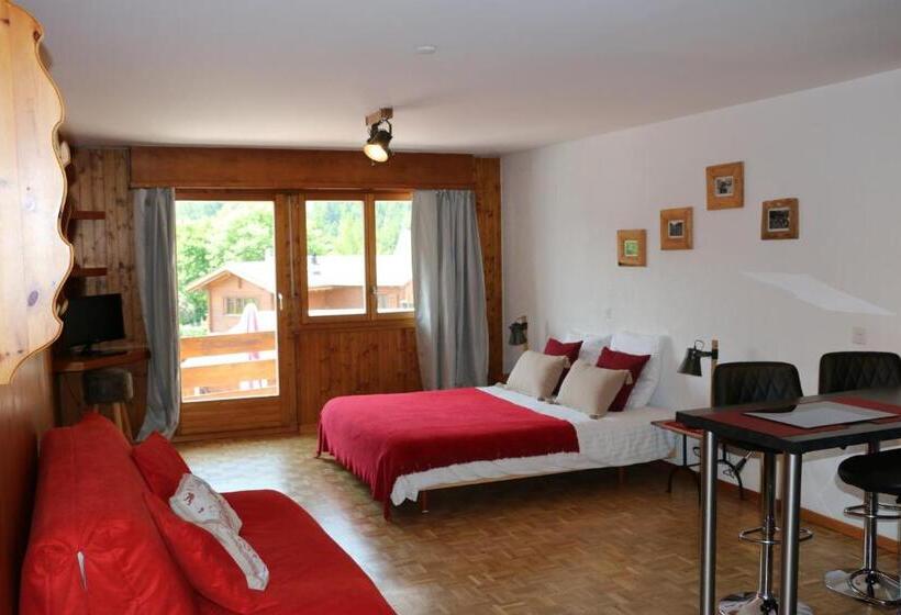 スーペリアスタジオ, Le Vieux Valais