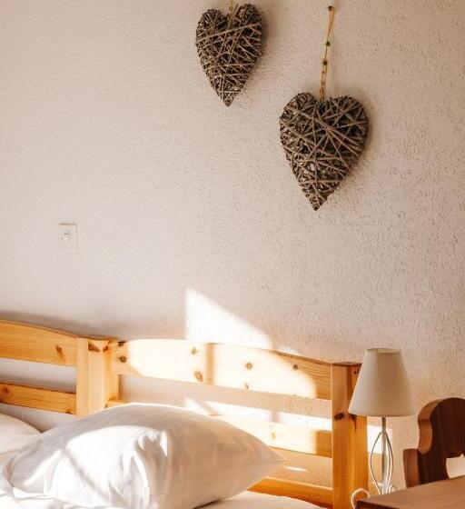 スタンダードスタジオ, Le Vieux Valais