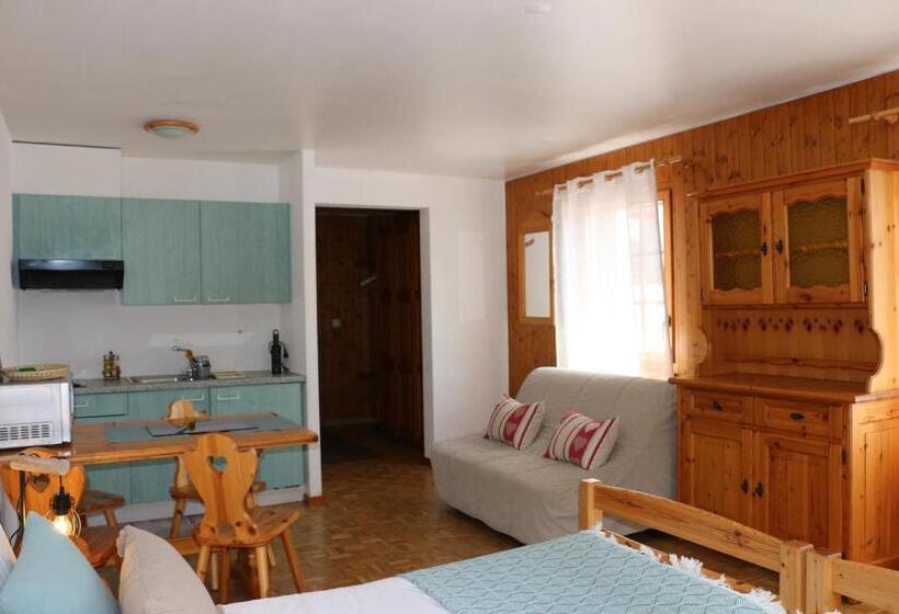 Студия Стандарт, Le Vieux Valais