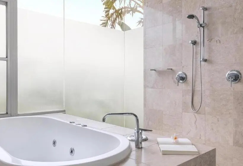 2ベッドルームのエクゼクティブアパートメント, Oaks Casuarina Santai Resort