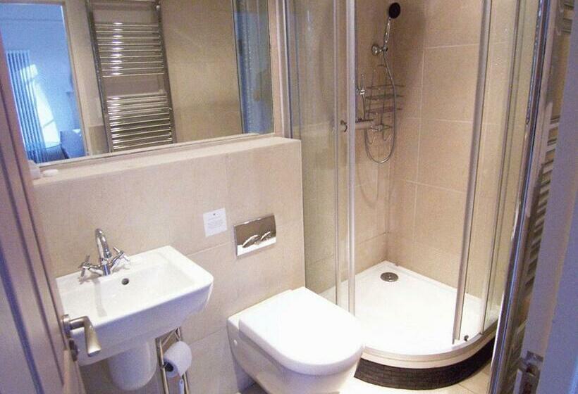 اتاق استاندارد, Bagshaw Hall