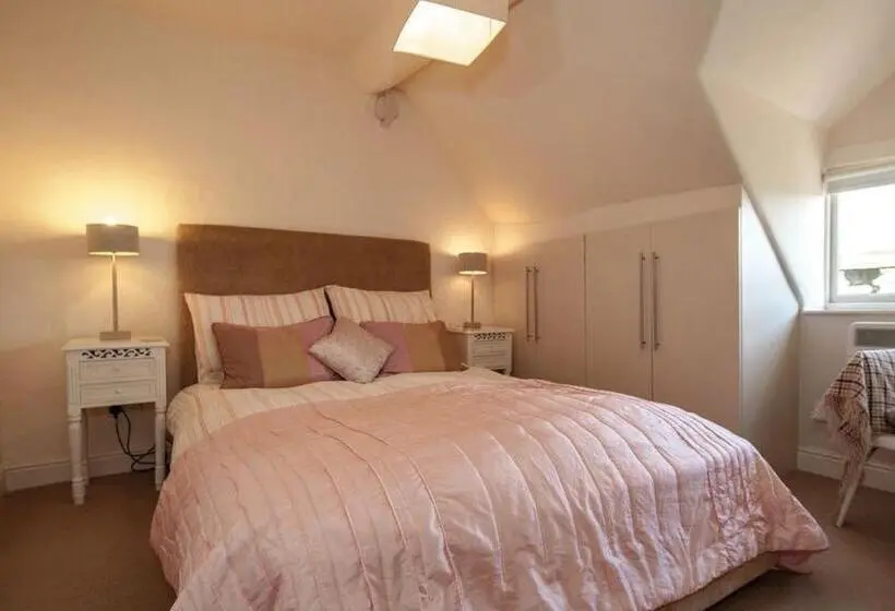 Habitació Familiar Deluxe, Bagshaw Hall